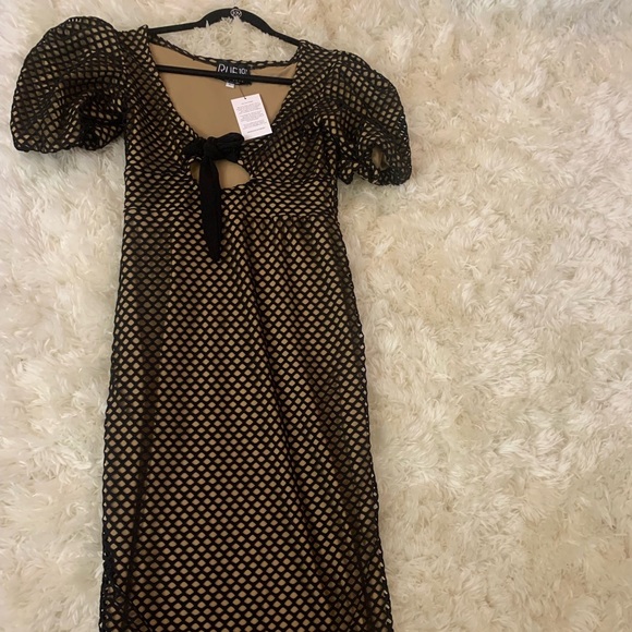 Woman’s Midi Dress - Picture 1 of 2